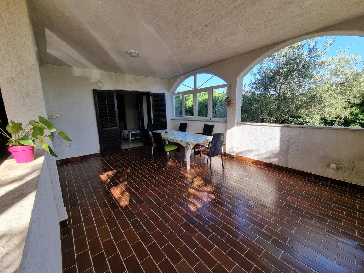 Apartment Grbac Barbat na Rabu Eksteriør billede