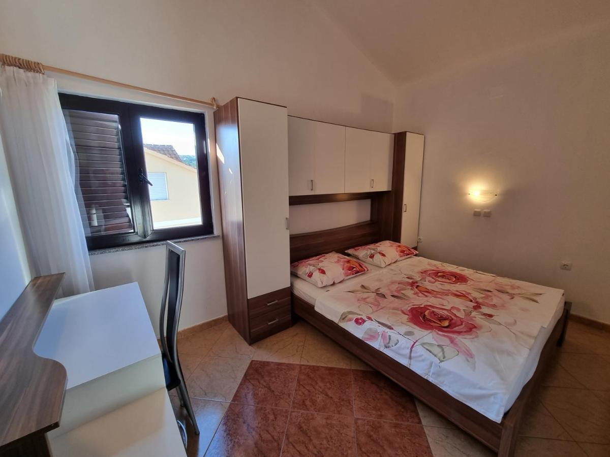 Apartment Grbac Barbat na Rabu Eksteriør billede