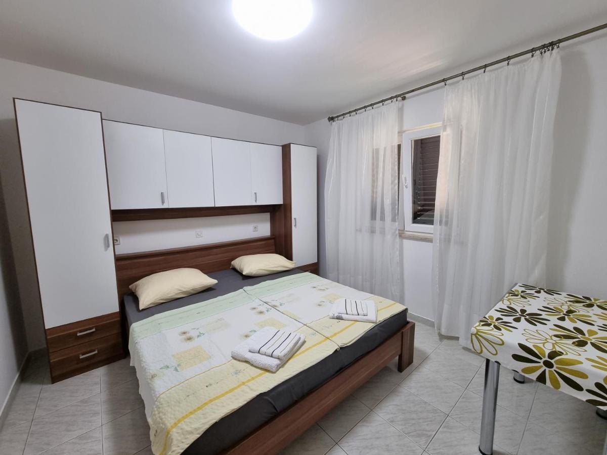 Apartment Grbac Barbat na Rabu Eksteriør billede
